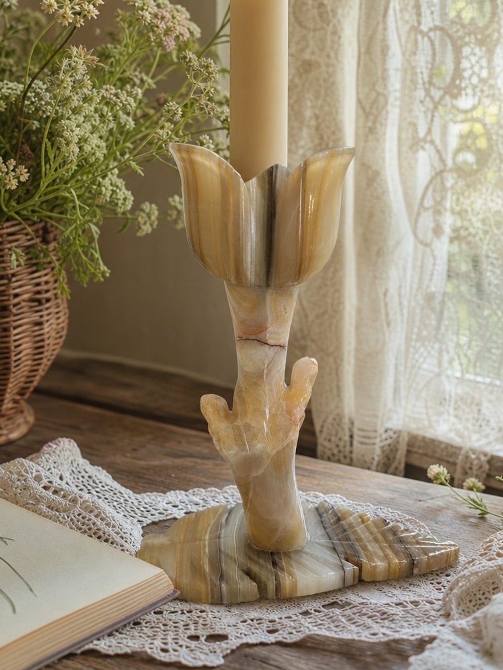 Vintage Onyx Candle Holder – Hand‑Carved Tulip Design, Natural Stone Decor